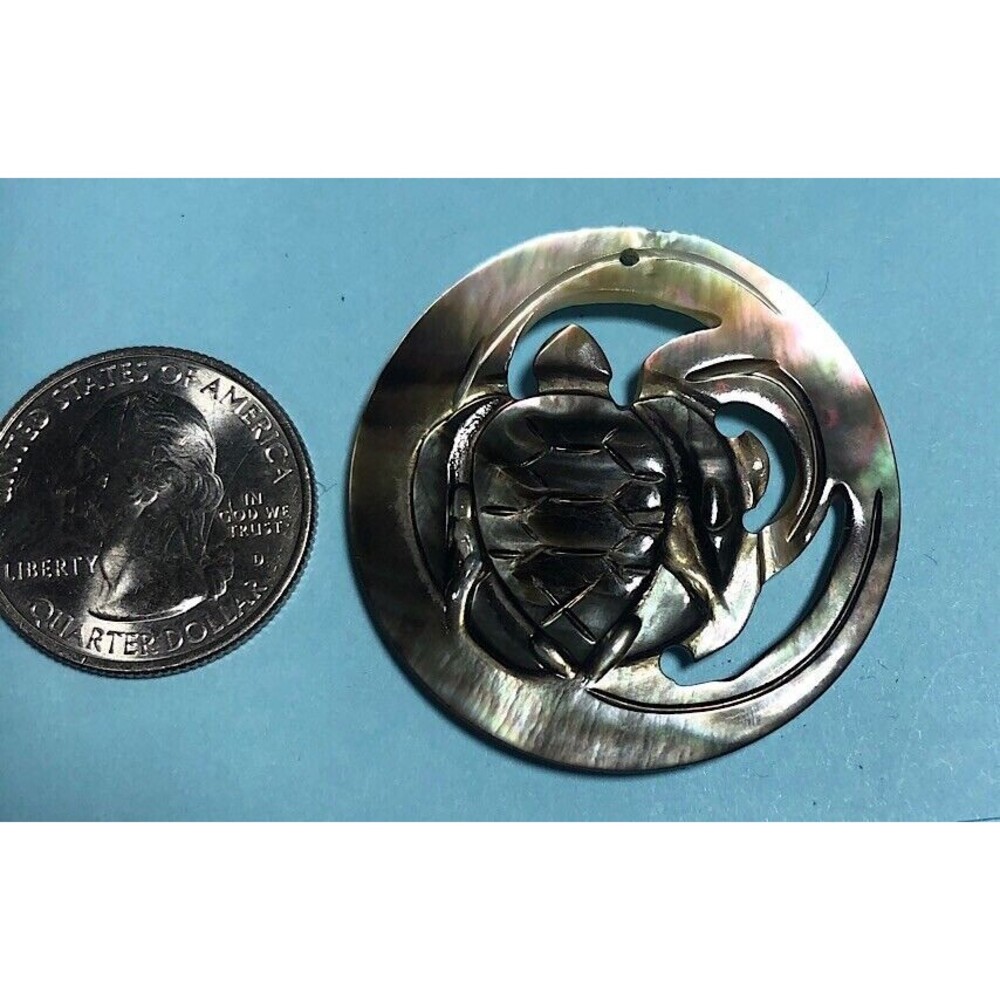 Carved Sea Turtle Pendant , Abalone Rainbow Colored Shell - Picture 3 of 3